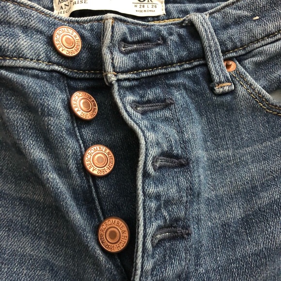 Abercrombie High waisted jeans - Picture 2 of 6